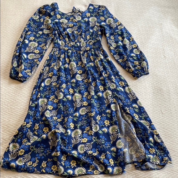 springfield Dresses & Skirts - Springfield Floral Blue Midi Dress Long Balloon Sleeve Empire Boho Feminine
